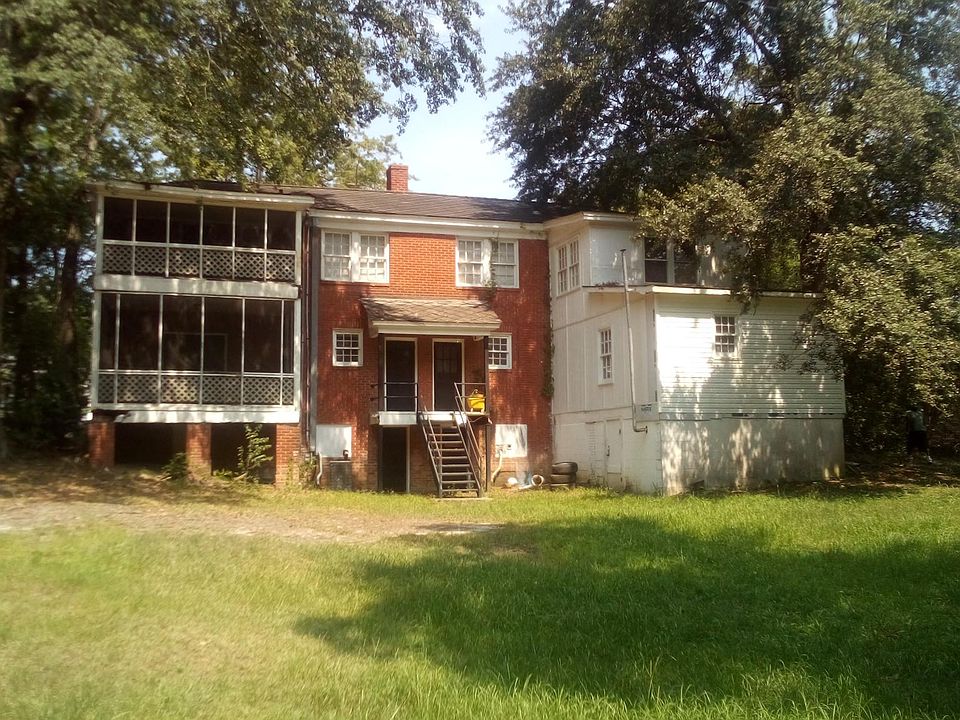1st image of 798 Ellis Ave