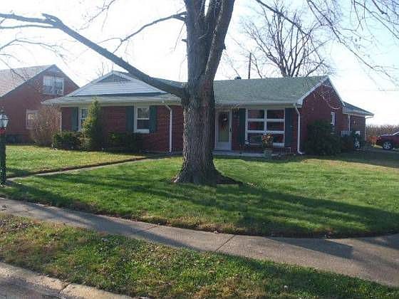 1st image of 2944 Chippewa Dr