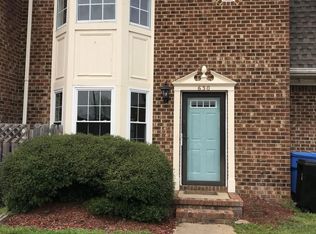 630 Sedgefield Ct, Chesapeake, VA 23322