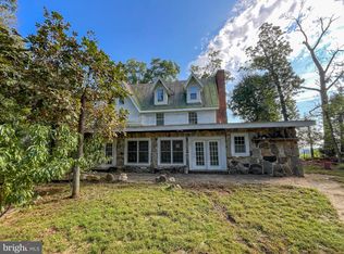 188 Bear Shop Ln, Reva, VA 22735