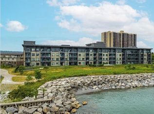 35 Southshore Cres #206, Hamilton, ON