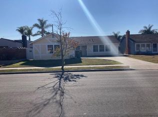 6782 Oxford Dr, Huntington Beach, CA 92647