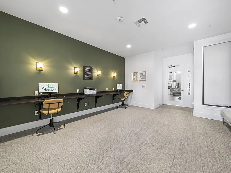 Abacus West — Photo 25
