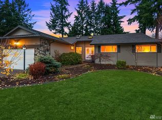 17702 NE 12th St, Bellevue, WA 98008