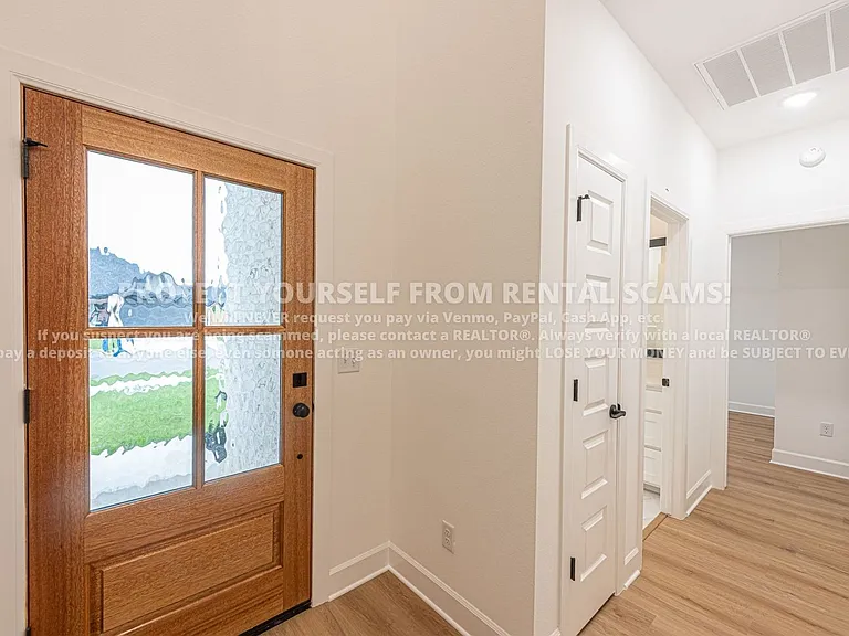 6902 SW High Meadow Blvd — Photo 10