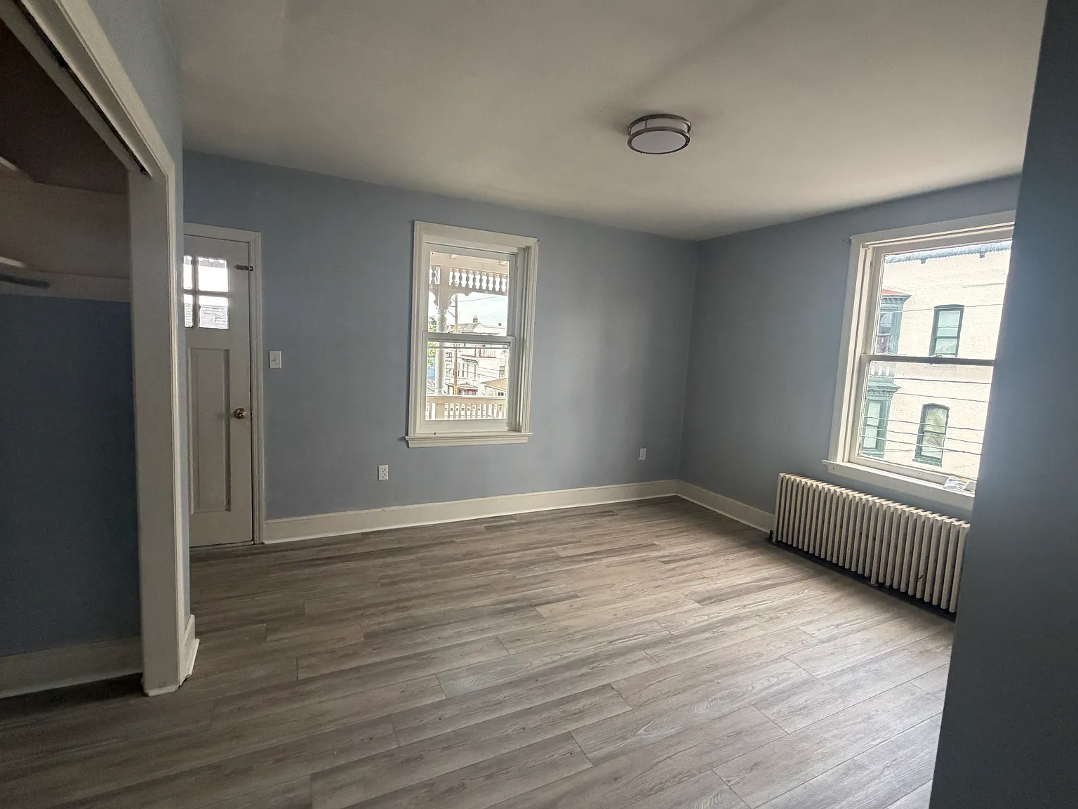 2 bed, $1,400 — Photo 3
