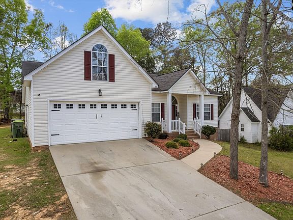 4th image of 219 Walnut Grove Cir