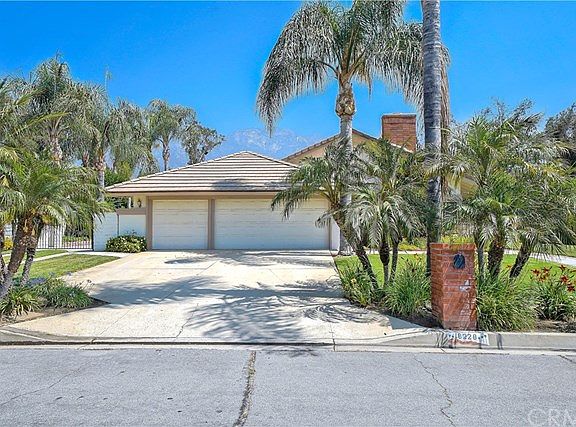 5th image of 8228 Rosebud St