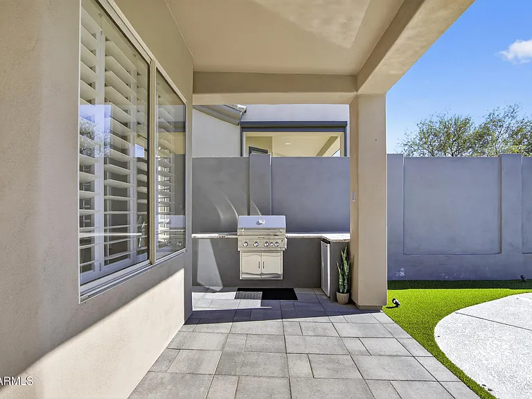 10587 E Sheena Dr — Photo 46