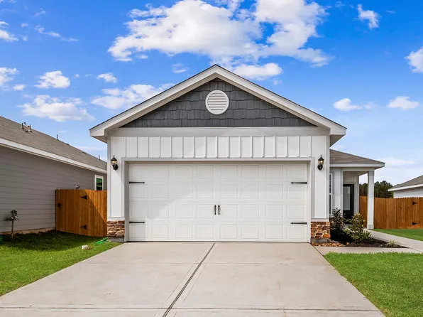 15865 Berry Hill Dr, Conroe, TX 77303