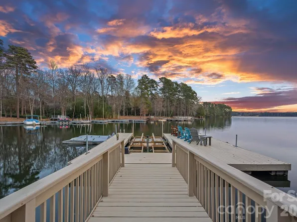 163 Futrell Lndg, New London, NC 28127