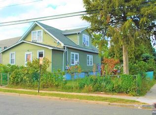 148 Division Pl, Hackensack, NJ 07601