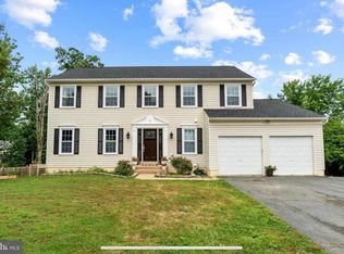 7 Forest Vista Ln, Stafford, VA 22554