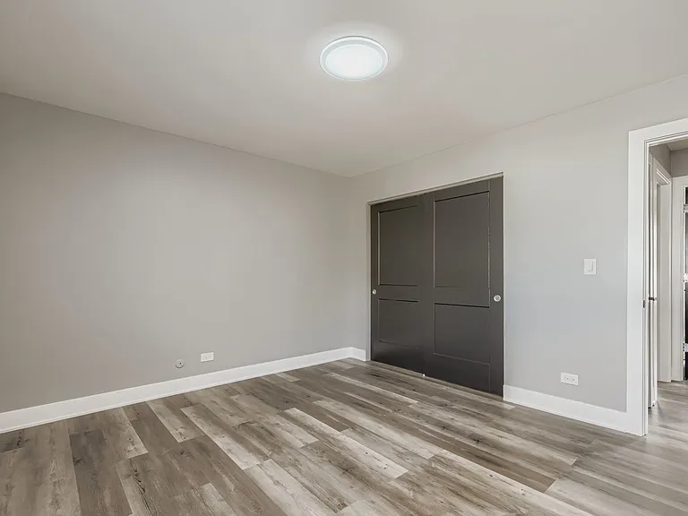 5611 Allemong Dr — Photo 15