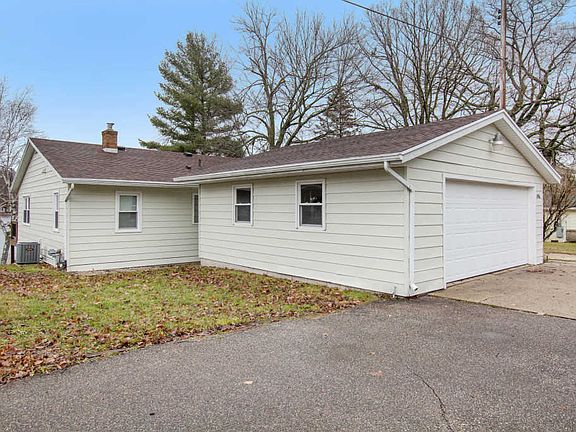 2nd image of 8986 Loveless Dr NE
