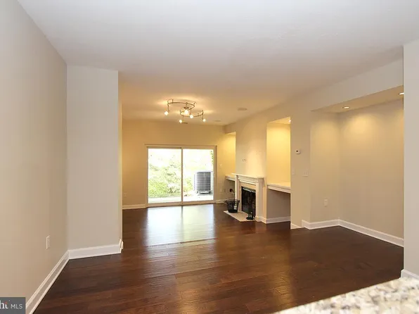 18112 Windsor Hill Dr #104A, Olney, MD 20832