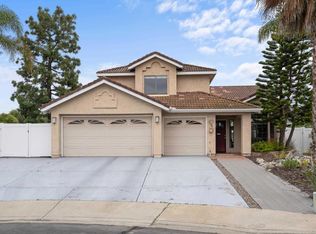 1228 Sunny Crest Cir, Vista, CA 92084