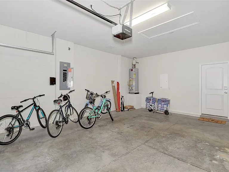 11616 Golden Bay Pl — Photo 41