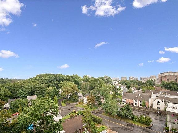 3rd image of 1 Strawberry Hill Ave APT 8H
