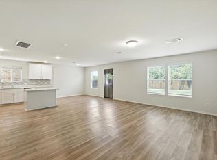 402 Lake Erie Dr, Princeton, TX 75407