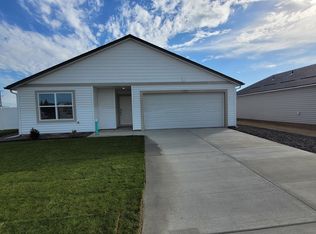 907 E K St, Deer Park, WA 99006