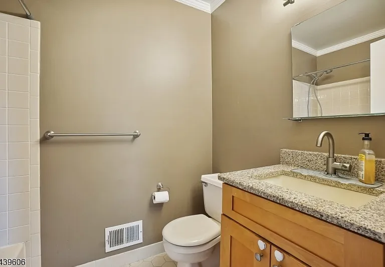 96 Baldwin Ct — Photo 11
