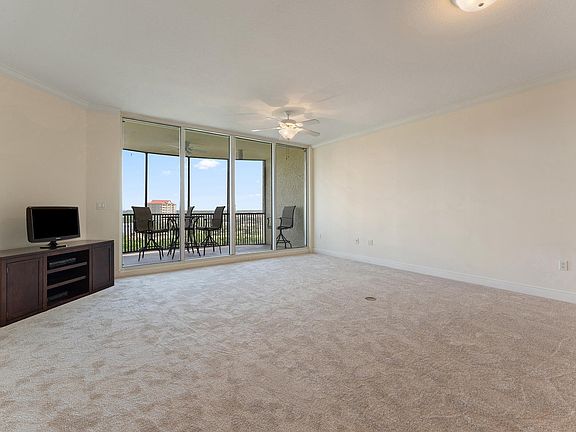 2nd image of 612 Lost Key Dr #902
