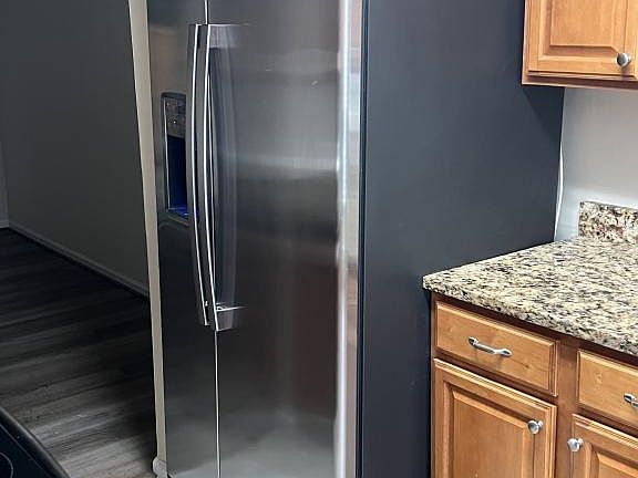 3rd image of 937 Holborn Ct
