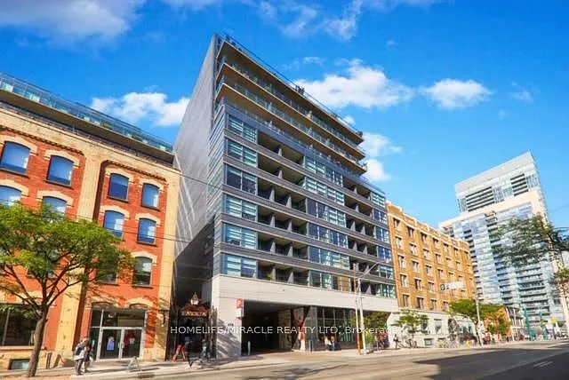 478 King St W #1104 — Photo 1