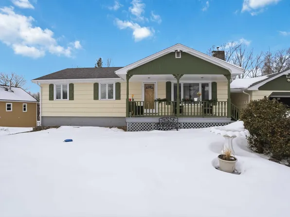 33 Henshaw Dr, Kings, NS B0P 1J0