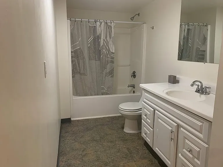 23 Seminary Ave — Photo 26