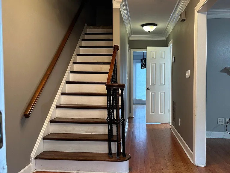 74 Mount Vernon Cir — Photo 6