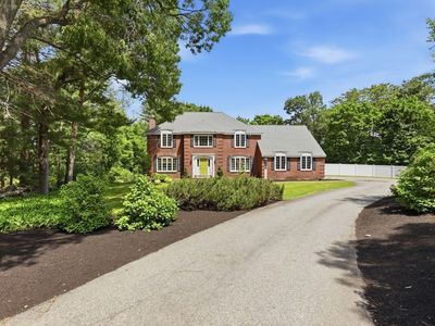 39 Smithshire Ests, Andover, MA, 01810