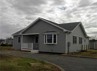 279 Island Pond Rd, Springfield, MA 01118