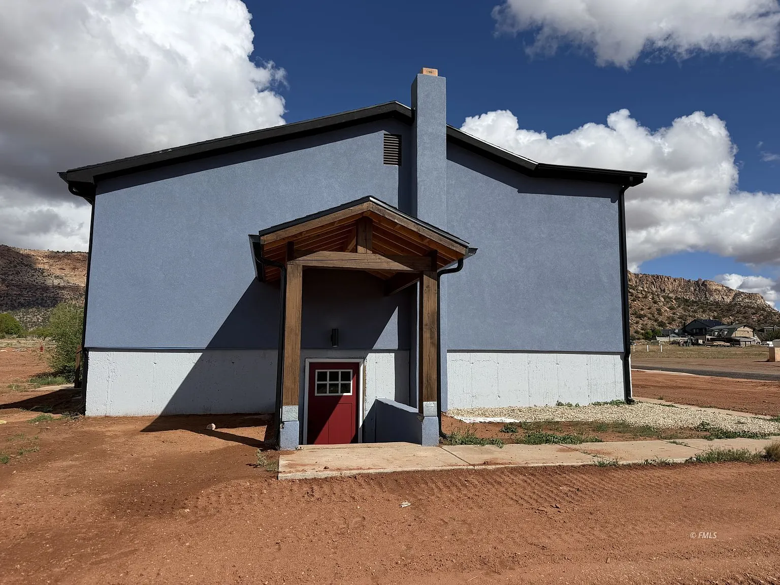 3 bed, 1319 sqft, $1,400 — Photo 3