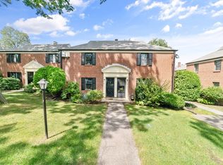 81 Pierce Rd #226, Watertown, MA 02472