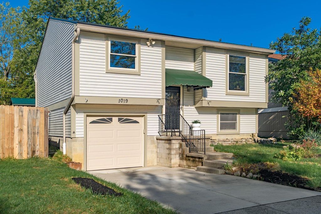 Real estate listing image