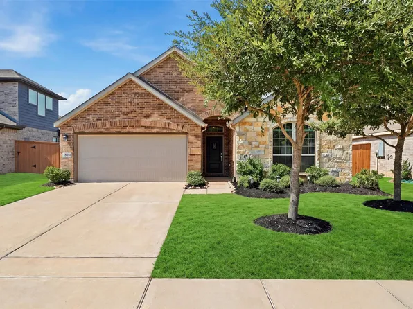 8651 Flamingo Bay Ln, Cypress, TX 77433