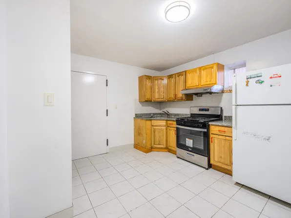 (undisclosed Address), College Pt, NY 11356