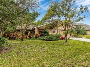 1102 87th St NW, Bradenton, FL 34209