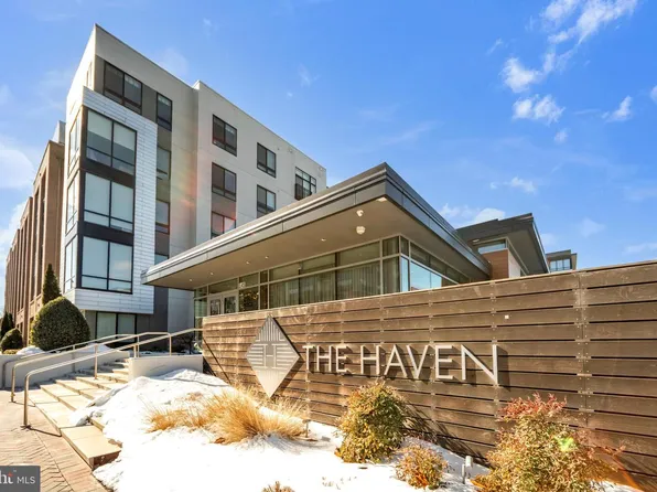 145 Riverhaven Dr #451, Oxon Hill, MD 20745