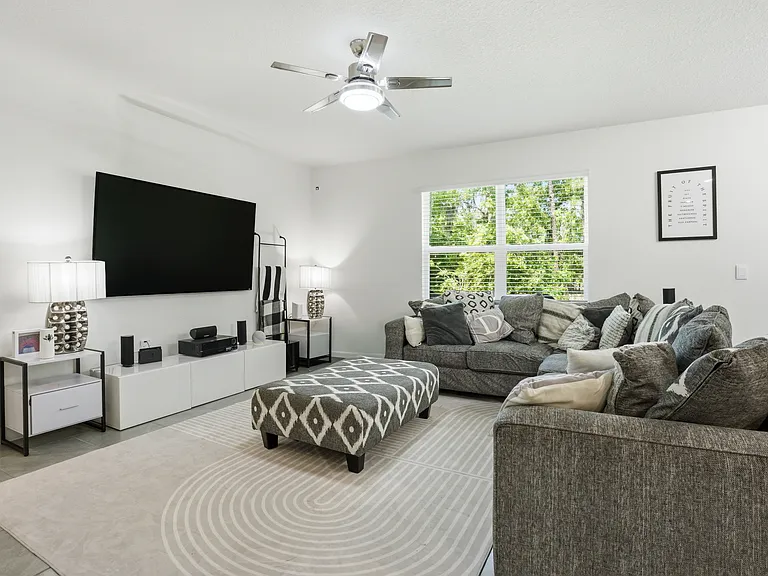 37 Hickory Course Cir — Photo 2
