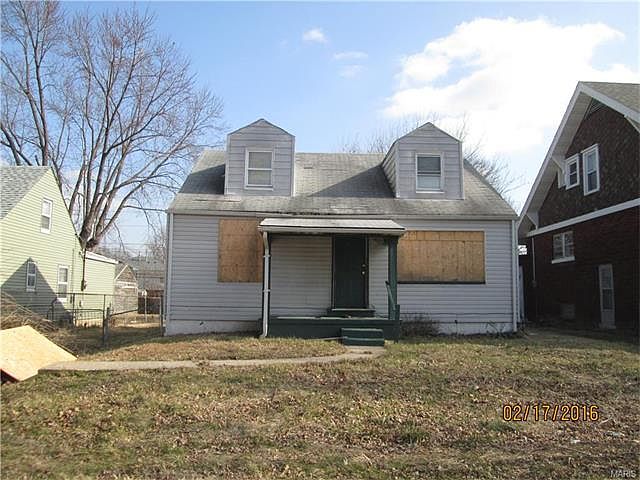 1st image of 726 Pershing St