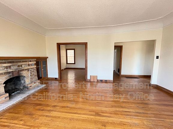 3rd image of 1666 24th Ave