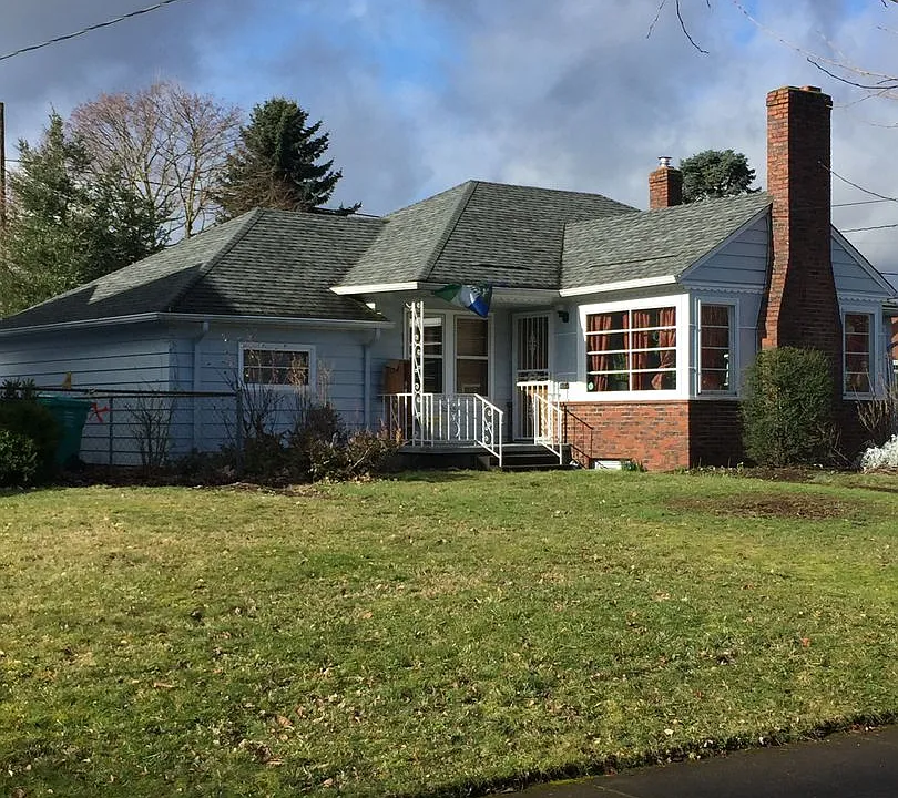 6144 N Willamette Blvd