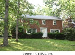 983 Killingworth Rd, Higganum, CT 06441