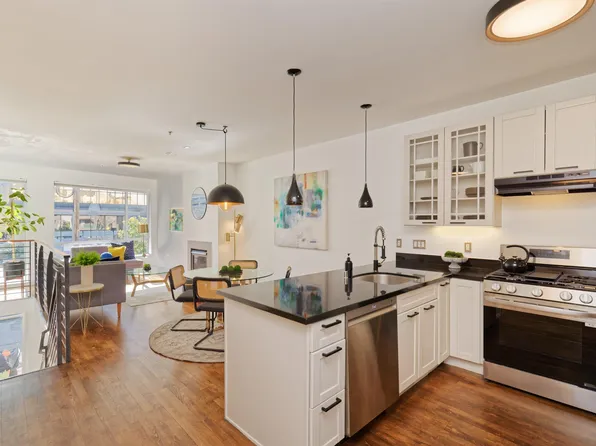 2300 Broadway APT 5, Oakland, CA 94612