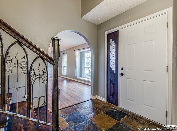4th image of 3507 Sugarhill Dr