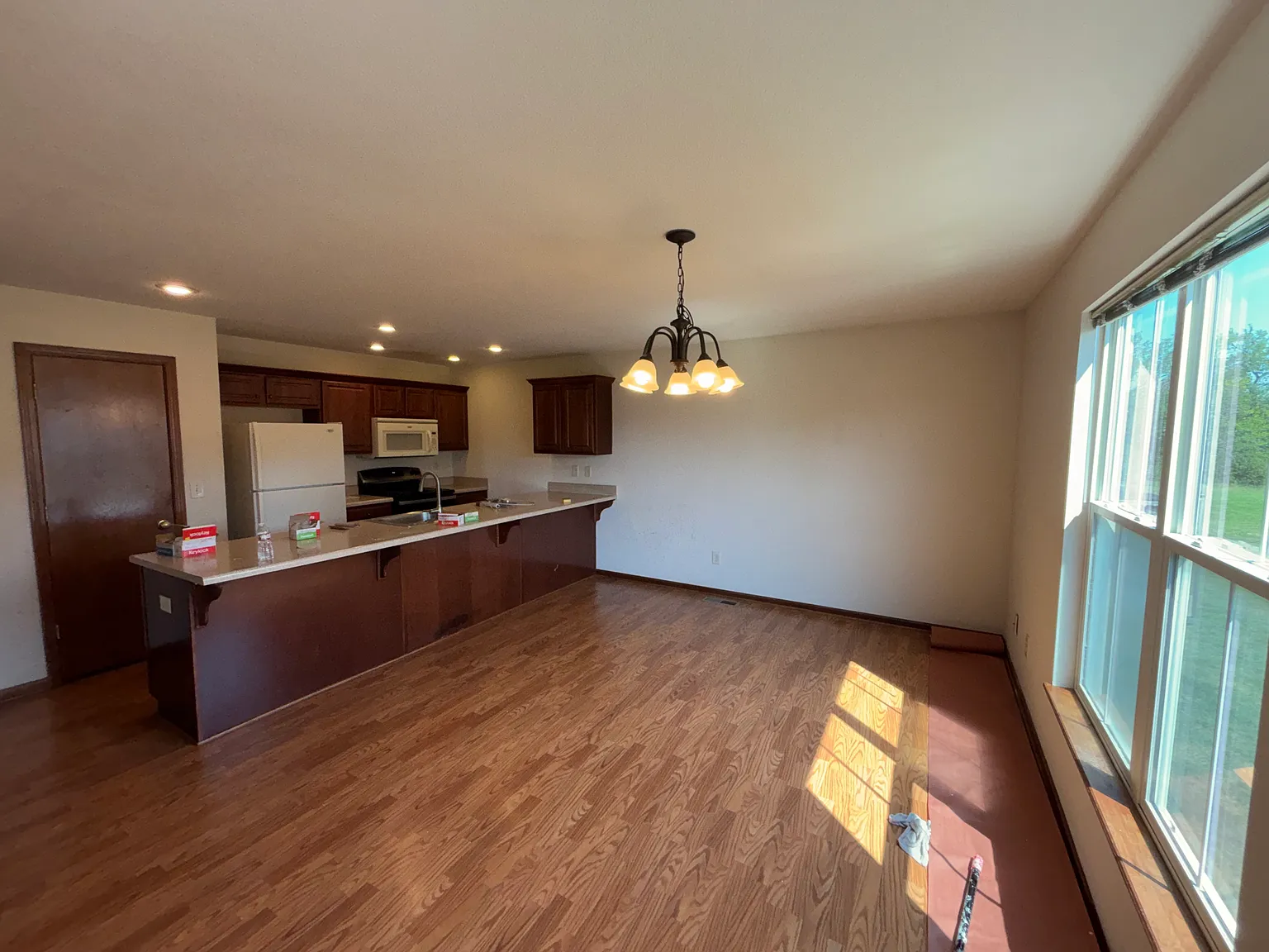 3 bed, 1440 sqft, $1,850 — Photo 3
