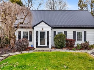 1 Edgecomb Rd, Binghamton, NY 13905